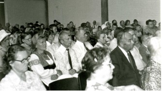 1970-luvulla kesäseurojen pitopaikkana vakiinnutti asemansa Lauritsalan seurakuntasali.